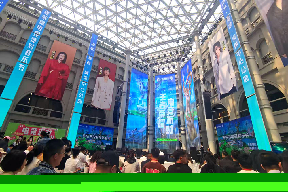 T1：Faker等四名队员和Moment教练确诊新冠