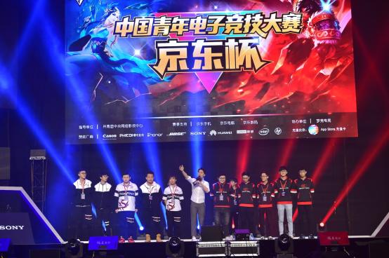 ENCE 正在测试 br0 之后的 Astralis 丑闻
