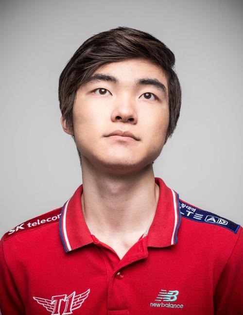 扎金花中“喜钱”制度的由来：通过场外奖励增加局内博弈强度。（扎金花“喜钱”的起源：场外奖励如何加剧桌内对抗）