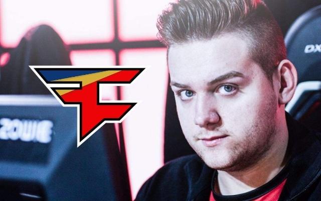 DOTA2比赛盛事TI10仍没有下文，解说选手开始坐不住了