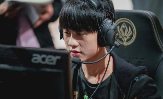 官方： Team Vitality 与 Less 分道扬镳